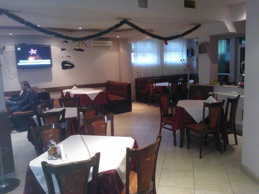 Hotel Tsarevets Asenovgrad Ngoại thất bức ảnh