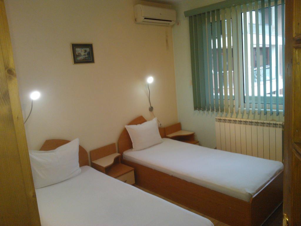 Hotel Tsarevets Asenovgrad Phòng bức ảnh