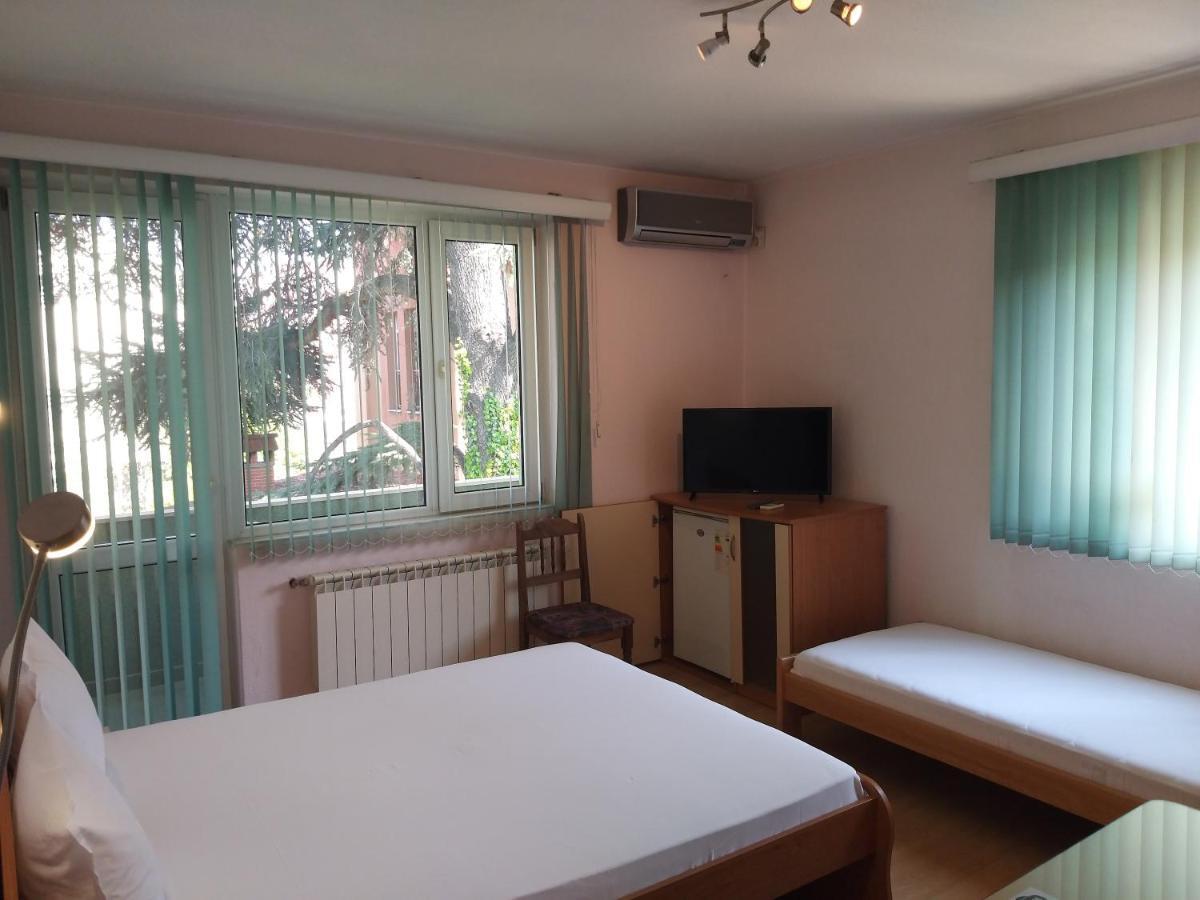 Hotel Tsarevets Asenovgrad Ngoại thất bức ảnh